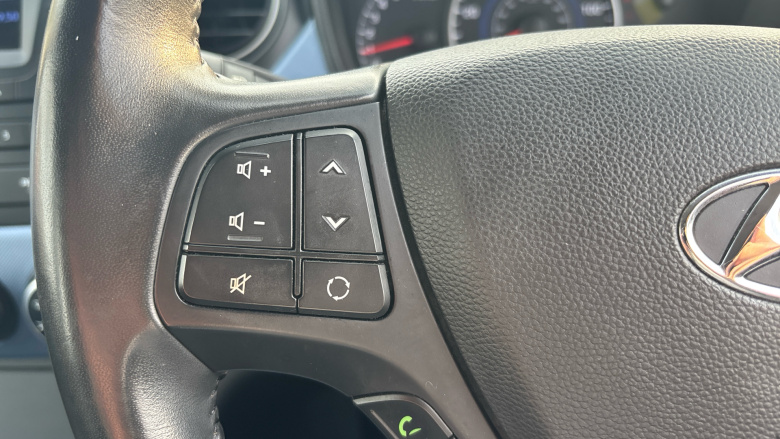 Hyundai i10 1.2 Premium 5dr Petrol Hatchback